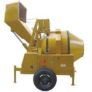 Differences Between Batch and Continuous Concrete Mixers