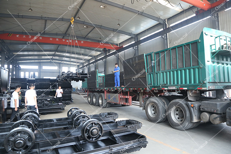 China Coal Group Send A Batch Of Mining Flatbed Cars To Yulin, Shaanxi